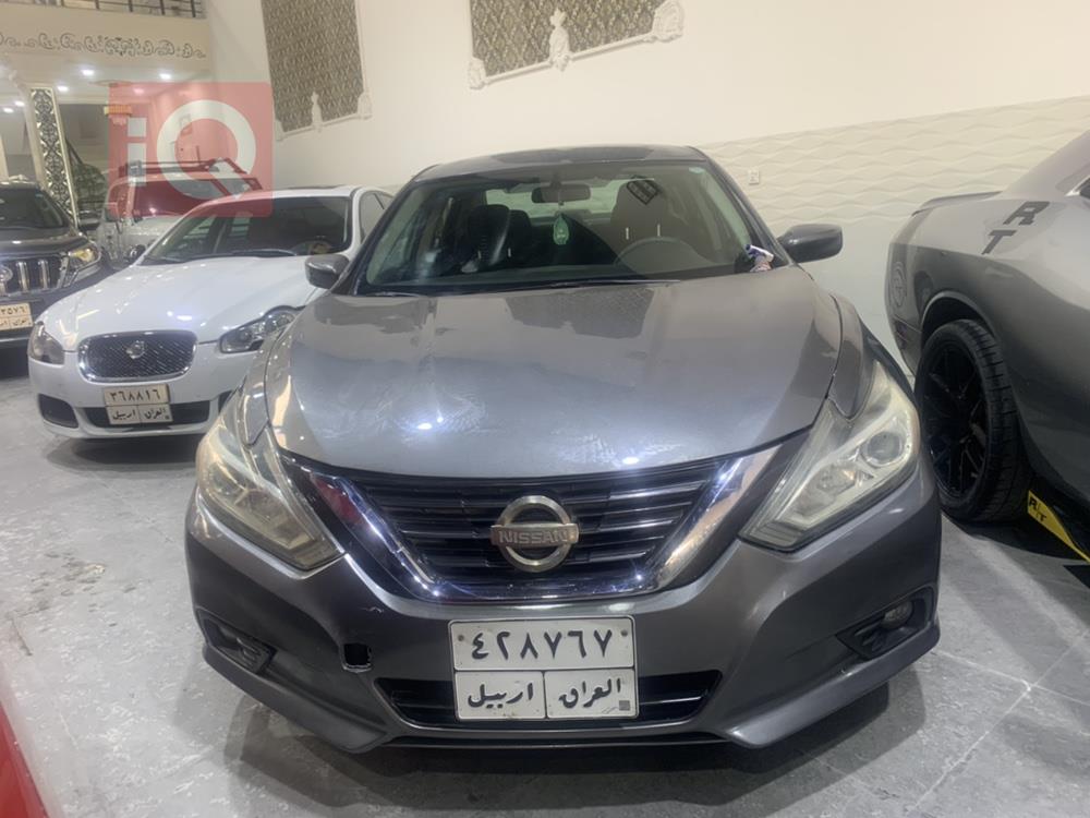 Nissan Altima